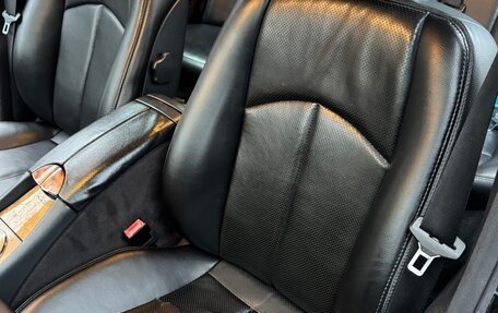 Mercedes-Benz E-Класс, 2003 год, 1 000 000 рублей, 22 фотография