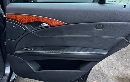 Mercedes-Benz E-Класс, 2003 год, 1 000 000 рублей, 15 фотография