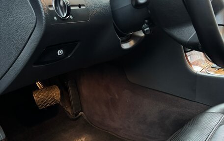 Mercedes-Benz E-Класс, 2003 год, 1 000 000 рублей, 25 фотография