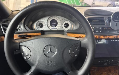 Mercedes-Benz E-Класс, 2003 год, 1 000 000 рублей, 36 фотография