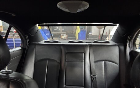 Mercedes-Benz E-Класс, 2003 год, 1 000 000 рублей, 34 фотография