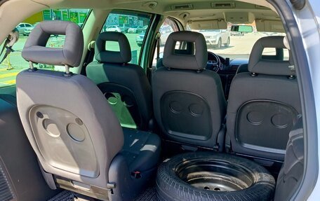 Volkswagen Sharan I рестайлинг, 2007 год, 700 000 рублей, 13 фотография