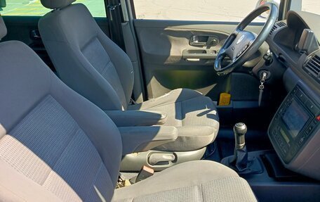 Volkswagen Sharan I рестайлинг, 2007 год, 700 000 рублей, 27 фотография