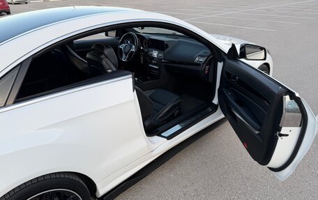 Mercedes-Benz E-Класс, 2013 год, 1 897 000 рублей, 21 фотография