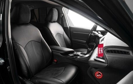 Toyota Camry, 2019 год, 2 499 000 рублей, 8 фотография