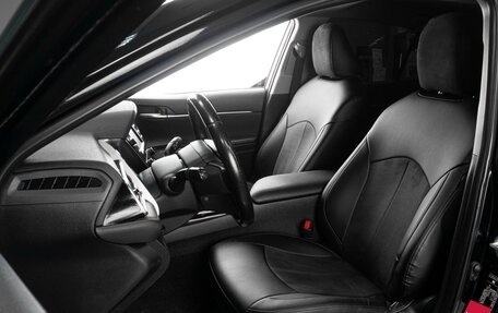 Toyota Camry, 2019 год, 2 499 000 рублей, 10 фотография