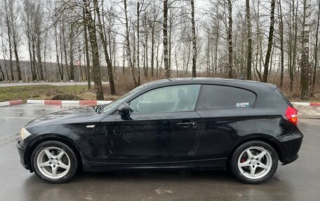 BMW 1 серия, 2011 год, 700 000 рублей, 4 фотография