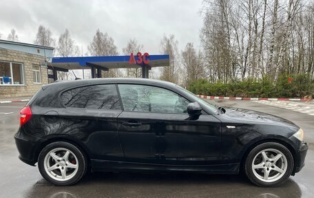 BMW 1 серия, 2011 год, 700 000 рублей, 3 фотография