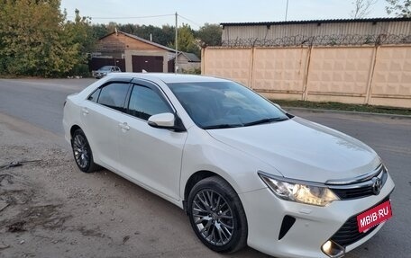 Toyota Camry, 2016 год, 1 550 000 рублей, 2 фотография