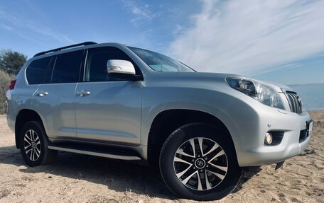 Toyota Land Cruiser Prado 150 рестайлинг 2, 2012 год, 2 990 000 рублей, 4 фотография