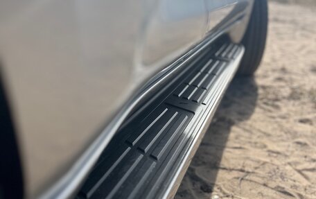 Toyota Land Cruiser Prado 150 рестайлинг 2, 2012 год, 2 990 000 рублей, 12 фотография