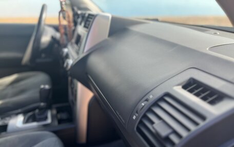 Toyota Land Cruiser Prado 150 рестайлинг 2, 2012 год, 2 990 000 рублей, 10 фотография