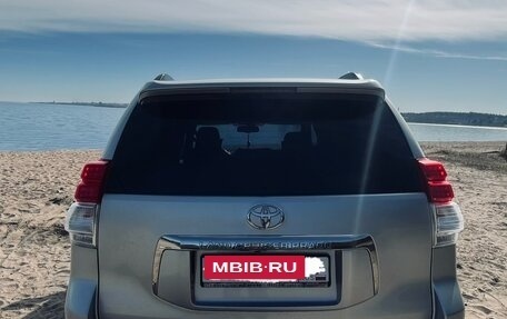 Toyota Land Cruiser Prado 150 рестайлинг 2, 2012 год, 2 990 000 рублей, 29 фотография