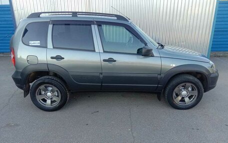 Chevrolet Niva I рестайлинг, 2019 год, 950 000 рублей, 2 фотография