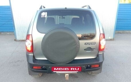 Chevrolet Niva I рестайлинг, 2019 год, 950 000 рублей, 4 фотография