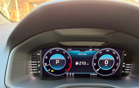 Skoda Karoq I, 2021 год, 2 400 000 рублей, 9 фотография