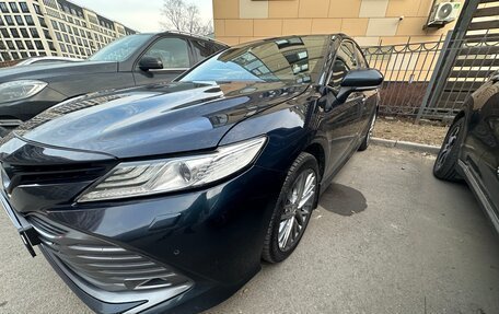 Toyota Camry, 2020 год, 2 750 000 рублей, 9 фотография