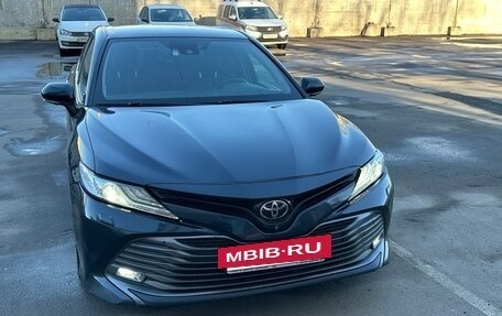 Toyota Camry, 2020 год, 2 750 000 рублей, 6 фотография