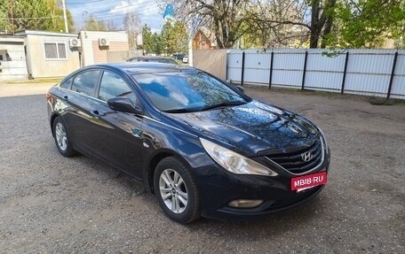 Hyundai Sonata VI, 2010 год, 865 000 рублей, 5 фотография