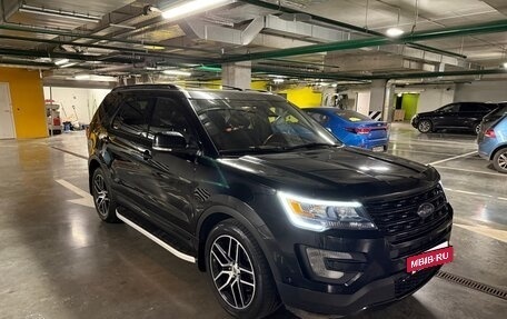 Ford Explorer VI, 2017 год, 2 980 000 рублей, 2 фотография