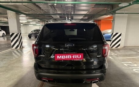 Ford Explorer VI, 2017 год, 2 980 000 рублей, 4 фотография