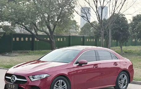 Mercedes-Benz A-Класс, 2022 год, 1 890 025 рублей, 1 фотография