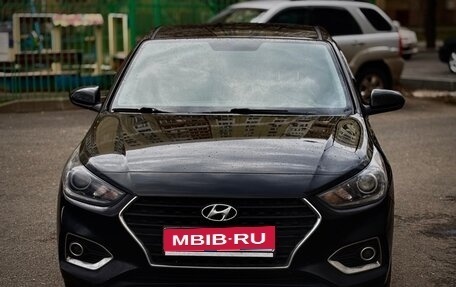 Hyundai Solaris II рестайлинг, 2019 год, 1 030 000 рублей, 1 фотография