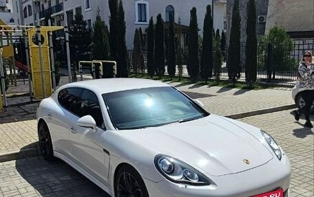 Porsche Panamera II рестайлинг, 2012 год, 2 750 000 рублей, 4 фотография