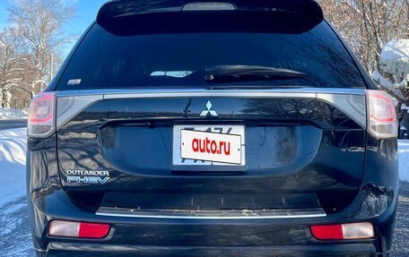 Mitsubishi Outlander III рестайлинг 3, 2013 год, 1 650 000 рублей, 5 фотография