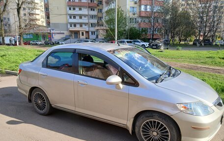 Honda Fit III, 2003 год, 390 000 рублей, 2 фотография