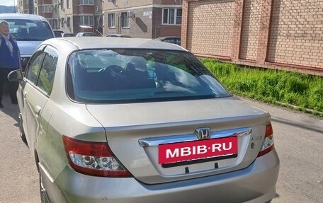 Honda Fit III, 2003 год, 390 000 рублей, 4 фотография