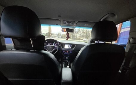 Hyundai Solaris II рестайлинг, 2018 год, 1 500 000 рублей, 10 фотография