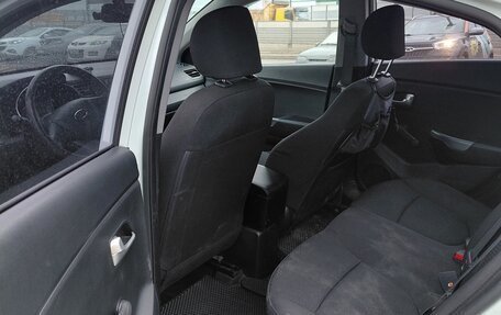 KIA Rio III рестайлинг, 2011 год, 750 000 рублей, 10 фотография