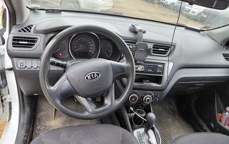 KIA Rio III рестайлинг, 2011 год, 750 000 рублей, 12 фотография