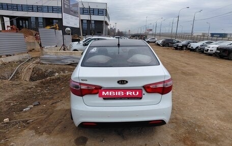 KIA Rio III рестайлинг, 2011 год, 750 000 рублей, 5 фотография