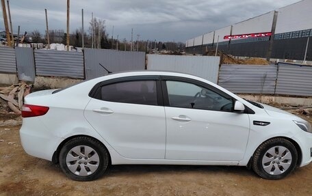 KIA Rio III рестайлинг, 2011 год, 750 000 рублей, 6 фотография