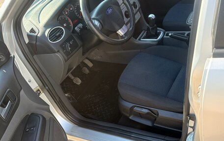 Ford Focus II рестайлинг, 2007 год, 440 000 рублей, 18 фотография