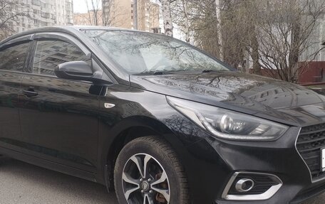 Hyundai Solaris II рестайлинг, 2019 год, 1 030 000 рублей, 3 фотография