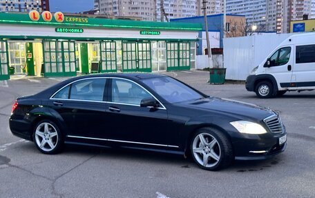 Mercedes-Benz S-Класс, 2013 год, 2 200 000 рублей, 21 фотография