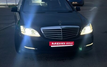 Mercedes-Benz S-Класс, 2013 год, 2 200 000 рублей, 20 фотография