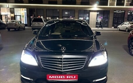 Mercedes-Benz S-Класс, 2013 год, 2 200 000 рублей, 14 фотография