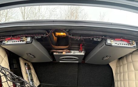 Chrysler 300C II, 2005 год, 1 130 000 рублей, 8 фотография