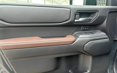 Toyota Land Cruiser Prado, 2025 год, 12 990 000 рублей, 16 фотография