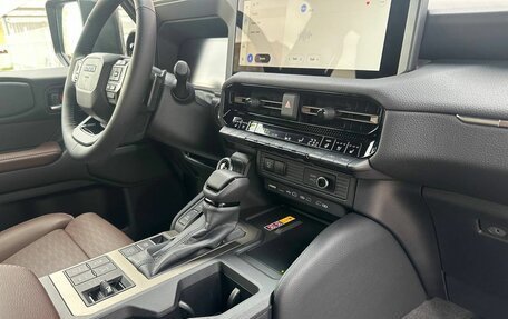 Toyota Land Cruiser Prado, 2025 год, 12 990 000 рублей, 29 фотография