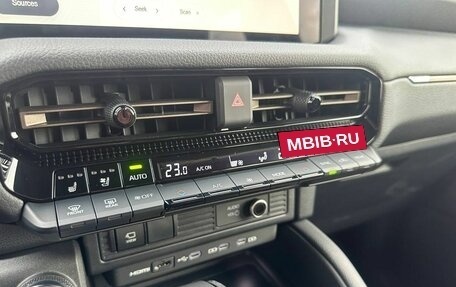 Toyota Land Cruiser Prado, 2025 год, 12 990 000 рублей, 23 фотография