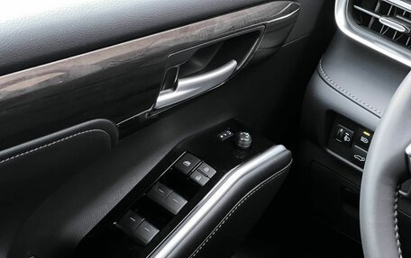 Toyota Highlander, 2026 год, 5 490 000 рублей, 27 фотография