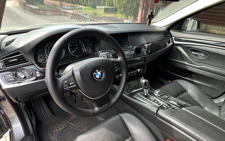 BMW 5 серия, 2010 год, 1 790 000 рублей, 8 фотография
