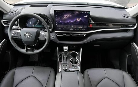 Toyota Highlander, 2026 год, 5 490 000 рублей, 11 фотография