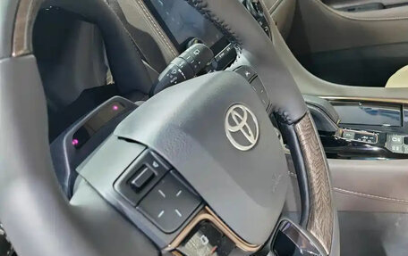 Toyota Alphard, 2024 год, 10 890 099 рублей, 8 фотография