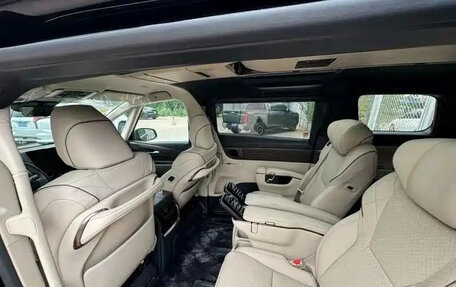 Toyota Alphard, 2024 год, 10 890 099 рублей, 11 фотография